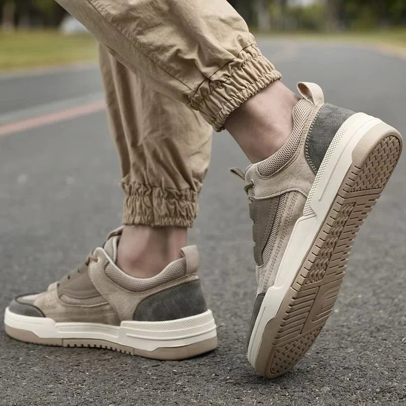 Komfortable Herrensneaker – Atmungsaktiv & vielseitig für den Alltag