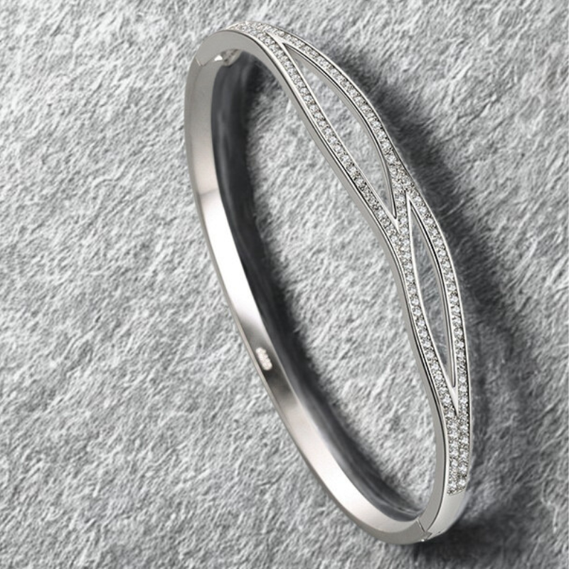 925er Silber Kreuzarmband – Zeitlose Eleganz