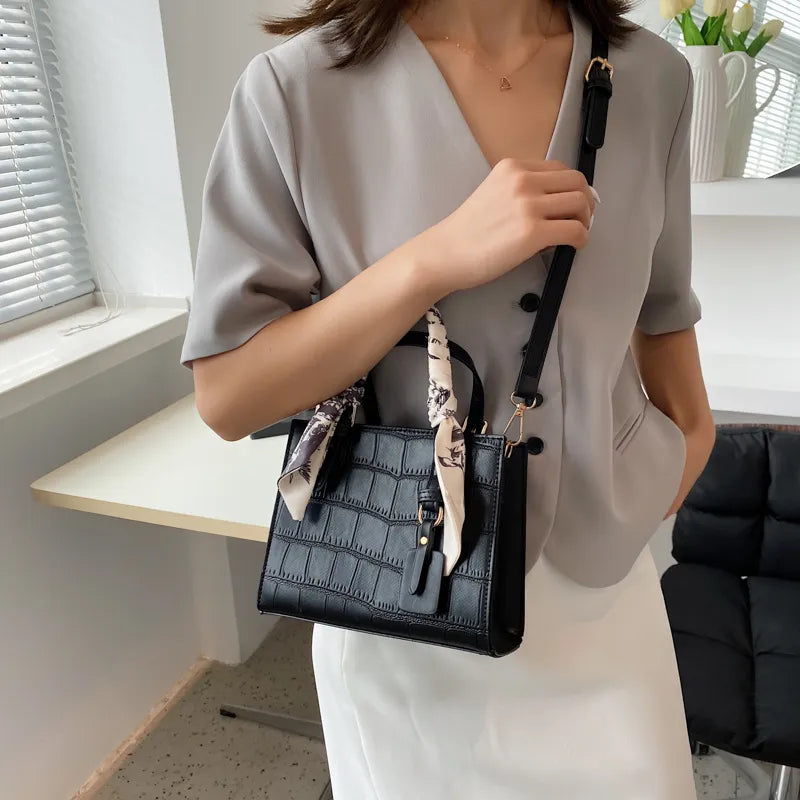 Kompakte, urbane und elegante Umhängetasche – Strukturiert und stilvoll